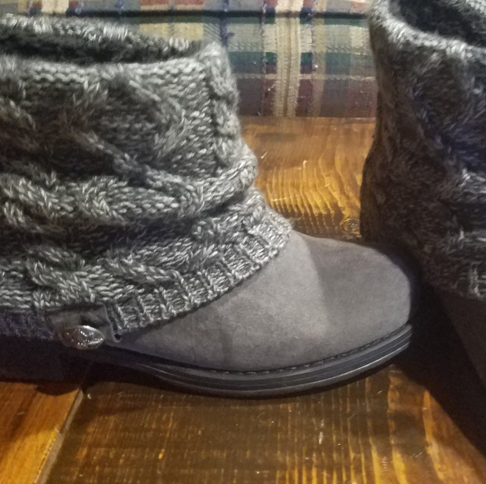 Women's boots
